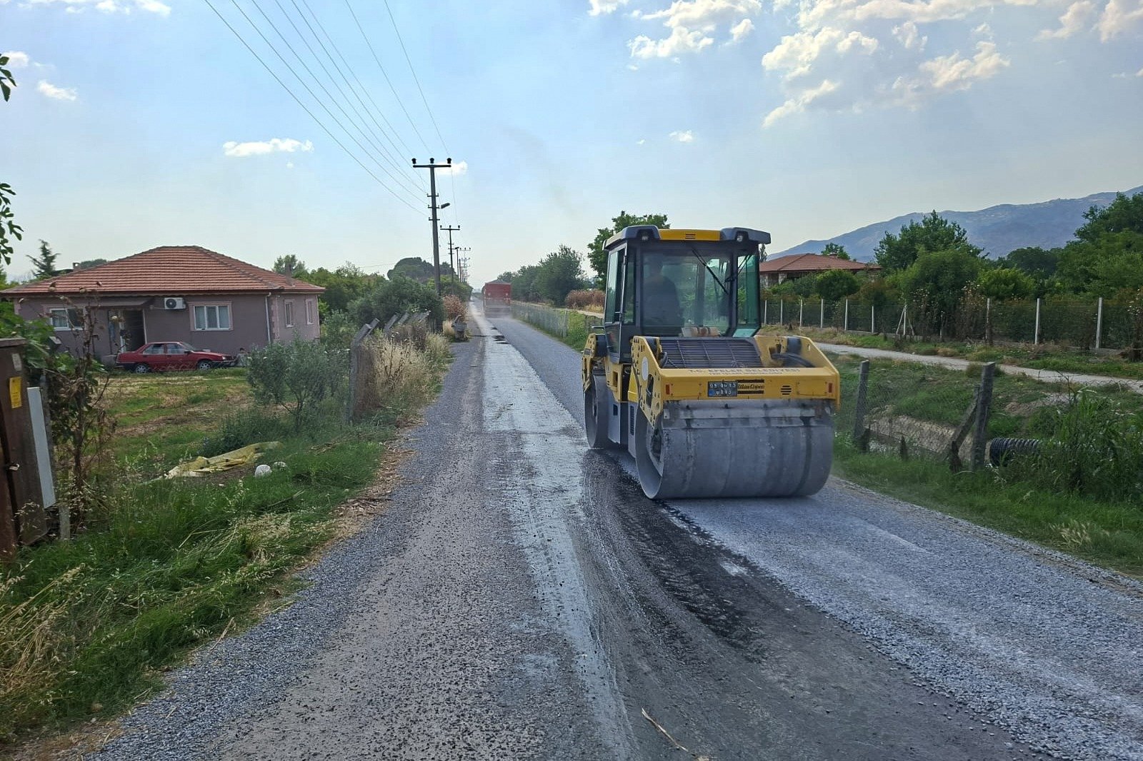 Efeler Belediyesi’nde Yol Asfaltlama Çalışmaları D