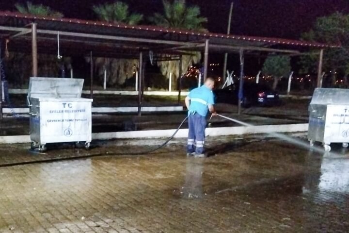 Efeler Belediyesi'nin Bayram Mesaisi Meyvesini Verdi